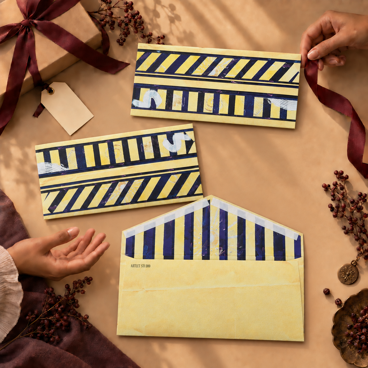 Charm Pockets Gifting Edit